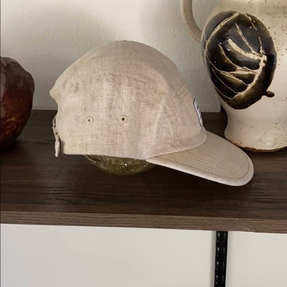 Herschel Supply Company Snapback Cap - Picture 2 of 4